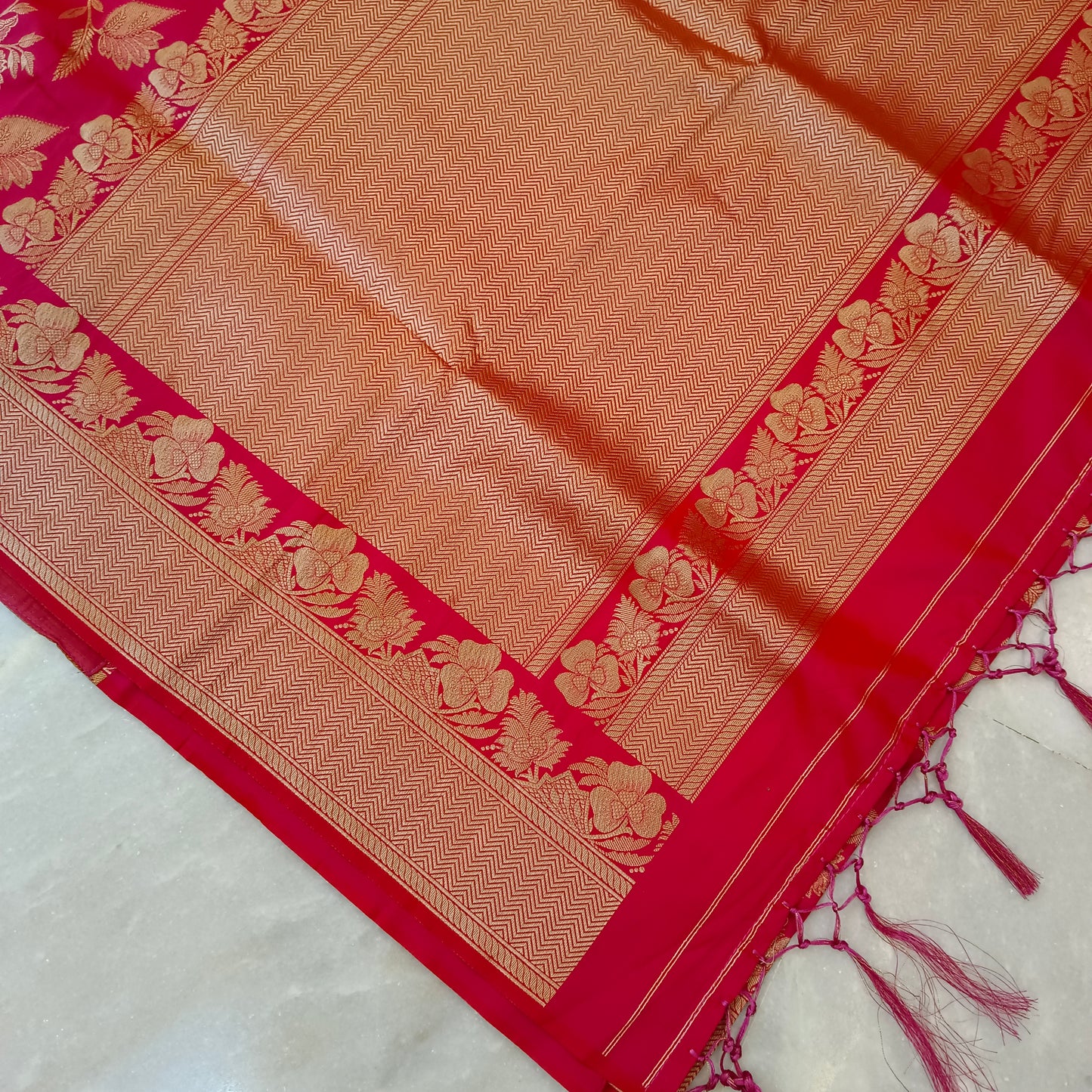 Pure silk Dark Pink Golden Resham Weave Design Sari